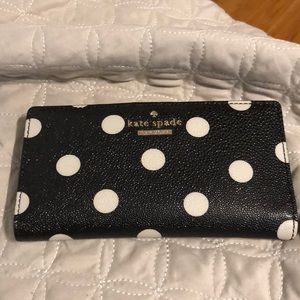 kate spade ♠️ slim bifold continental wallet